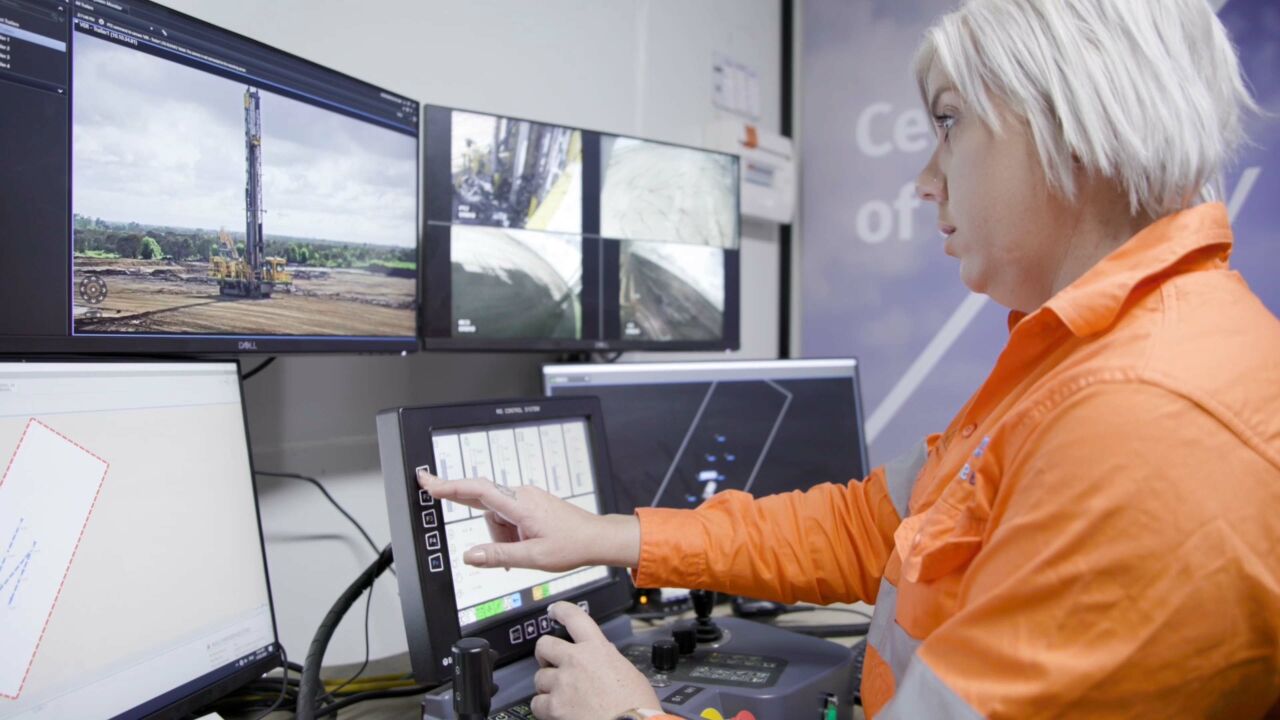 Leader in autonomous mining services